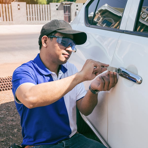 la cerrajería de autos ofrece servicios en todas las zonas de la ciudad